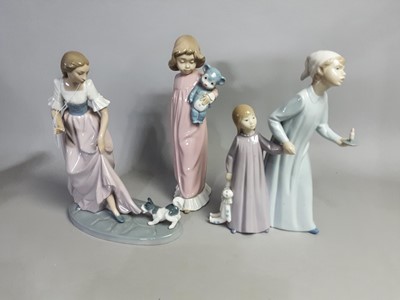 Lot 187 - A LOT OF THREE NAO FIGURES