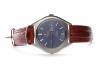 Lot 161 - GENTLEMAN'S TISSOT SWISS SEASTAR STAINLESS...