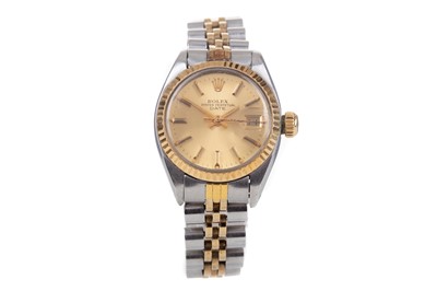 Lot 819 - LADY'S ROLEX OYSTER PERPETUAL DATE AUTOMATIC WRIST WATCH