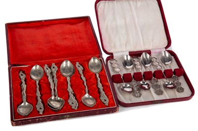 Lot 40 - A SET OF ELEVEN CHINESE WHITE METAL TEASPOONS AND A FURTHER SET OF SIX