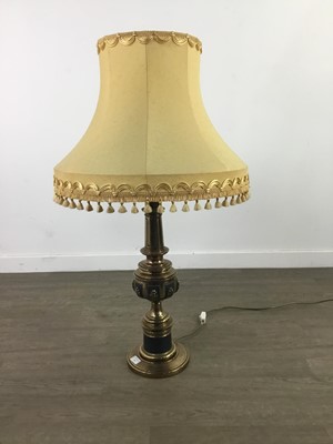 Lot 347 - A LARGE BRASS TABLE LAMP