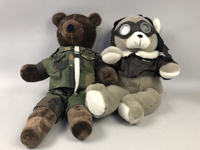 Lot 408 - A LOT OF VARIOUS SOFT TOYS