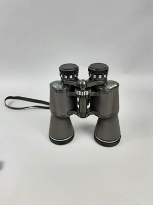 Lot 369 - A PAIR OF BINOCULARS