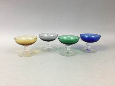 Lot 390 - A VINTAGE LEMONADE SET, FURTHER GLASS, CERAMICS AND SILVER PLATE
