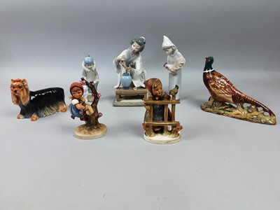 Lot 487 - A LLADRO FIGURE OF A GEISHA, ALONG WITH OTHERS