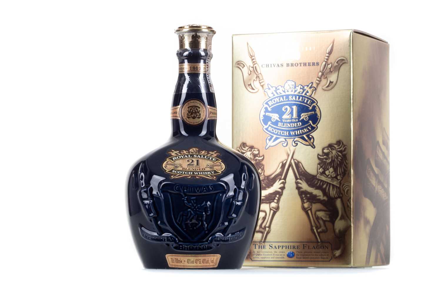 Lot 135 - CHIVAS ROYAL SALUTE 21 YEAR OLD SAPPHIRE DECANTER
