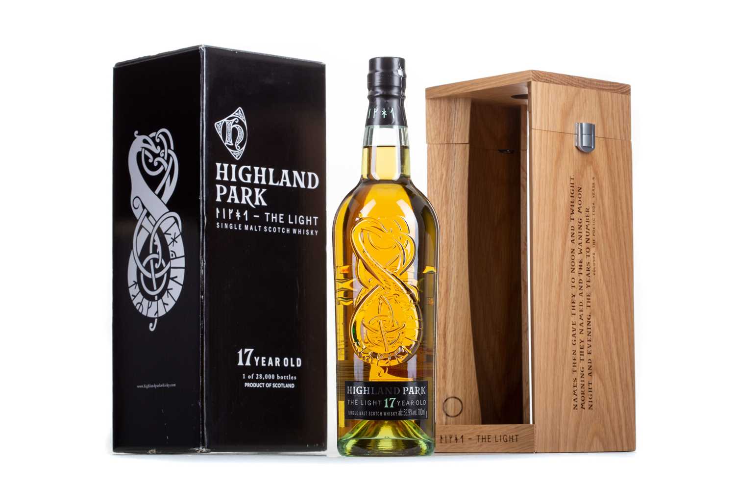 Lot 162 - HIGHLAND PARK 17 YEAR OLD THE LIGHT