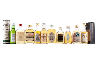 Lot 148 - 10 ASSORTED WHISKY MINIATURES - INCLUDING GLEN KEITH 1967 22 YEAR OLD SIGNATORY