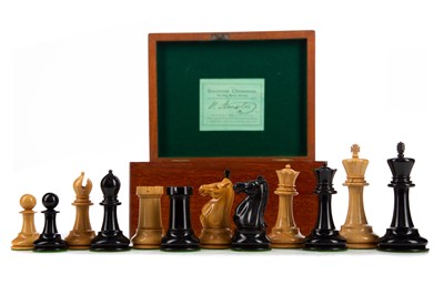 Lot 1000A - AN EARLY 20TH CENTURY JACQUES 'STAUNTON' PATTERN CHESS SET