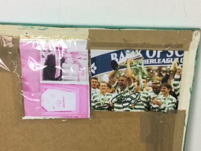 Lot 1685 - HENRIK LARSSON SIGNED CELTIC SHIRT