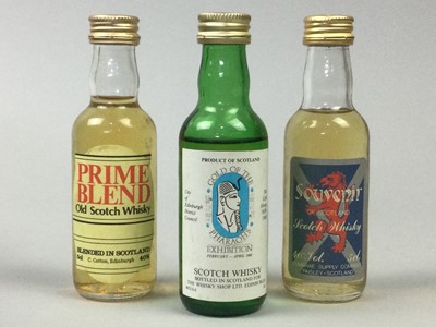 Lot 146 - 30 ASSORTED WHISKY MINIATURES - INCLUDING ROBBIE BURNS