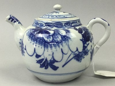 Lot 226 - A CHINESE BLUE AND WHITE VASE AND OTHER CERAMICS