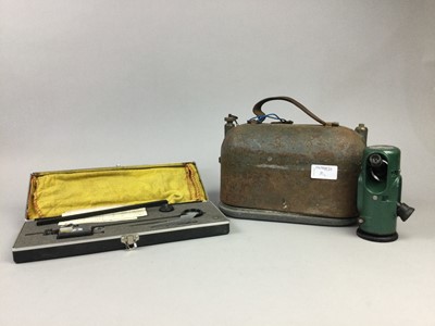 Lot 81 - A GROUP OF SCIENTIFIC INSTRUMENTS