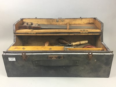 Lot 67 - A GROUP OF VINTAGE PLANES AND HAND TOOLS