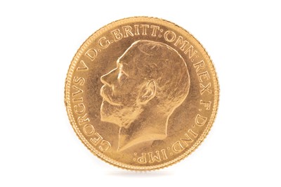 Lot 37 - GEORGE V GOLD SOVEREIGN DATED 1925