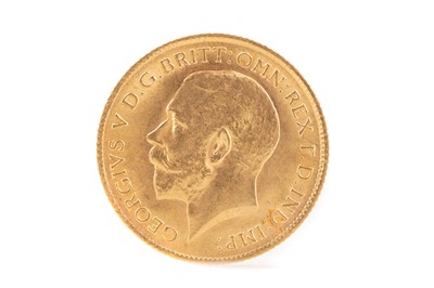 Lot 39 - A GEORGE V GOLD HALF SOVEREIGN DATED 1911
