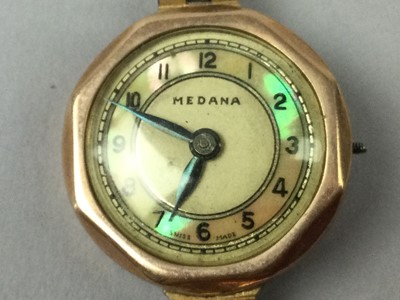 Lot 336 - A LADY'S MEDANA NINE CARAT GOLD BRACELET WATCH