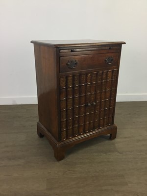 Lot 321 - A MAHOGANY CABINET AND A FILING CABINET