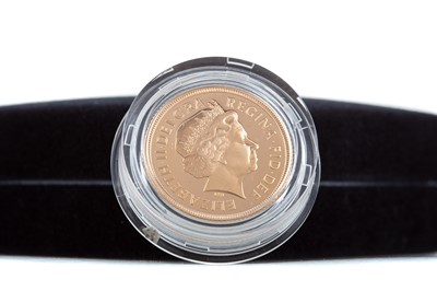 Lot 56 - AN ELIZABETH II GOLD PROOF SOVEREIGN DATED 2001