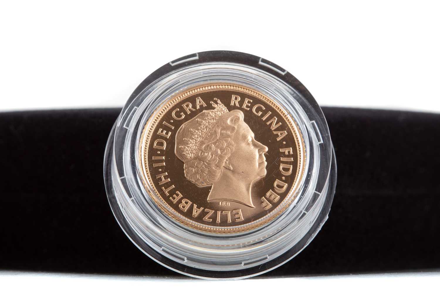 Lot 60 - AN ELIZABETH II GOLD PROOF SOVEREIGN DATED 2003