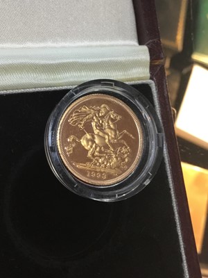 Lot 61 - AN ELIZABETH II GOLD PROOF SOVEREIGN DATED 1993