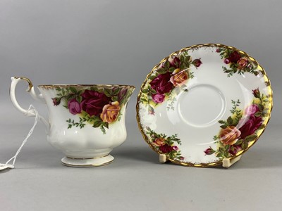 Lot 396 - A GROUP OF ROYAL ALBERT 'OLD COUNTRY ROSES' TEA WARE