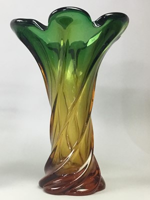 Lot 399 - A STUDIO GLASS VASE AND OTHER GLASS ITEMS