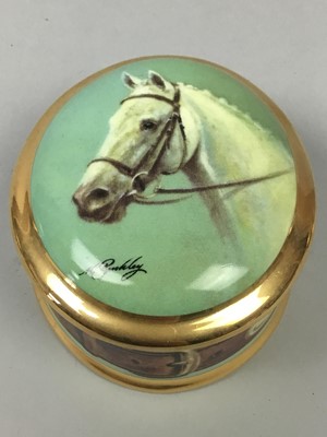 Lot 470 - A SET OF SIX DANBURY MINT 'GREAT RACEHORSES' OVAL TRINKET BOXES