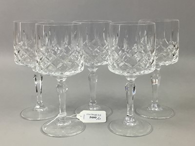 Lot 500 - A GROUP OF CRYSTAL AND COLOURED GLASS