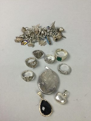 Lot 220A - A COLLECTION OF SILVER AND COSTUME JEWELLERY