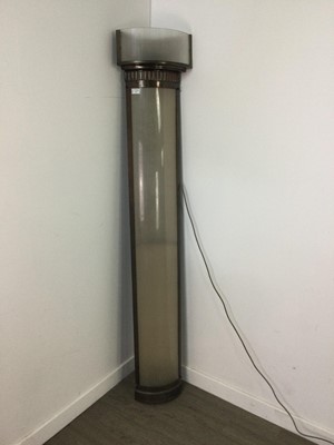 Lot 39 - AN ART DECO CORNER LIGHT