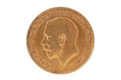 Lot 93 - A GEORGE V HALF SOVEREIGN DATED 1913