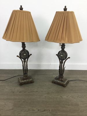 Lot 243 - A PAIR OF MODERN CHINESE TABLE LAMPS