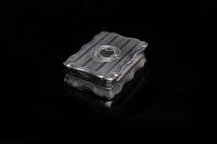 Lot 516 - EARLY VICTORIAN SILVER VINAIGRETTE engine...