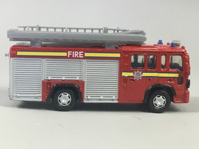 Lot 19 - A LOT OF TWO CORGI FIRE ENGINE MODELS AND ANOTHER