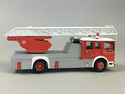Lot 19 - A LOT OF TWO CORGI FIRE ENGINE MODELS AND ANOTHER