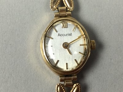 Lot 2 - A LADY'S NINE CARAT GOLD BRACELET WATCH BY ACCURIST