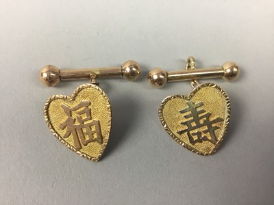 Lot 74 - A SET OF CHINESE YELLOW METAL CUFFLINKS, STUDS, A BAR BROOCH AND COSTUME JEWELLERY