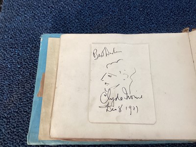 Lot 1500 - 1935 RANGERS F.C. SIGNATURES AND TWO PROGRAMMES