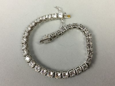 Lot 113 - A COLLECTION OF SILVER JEWELLERY