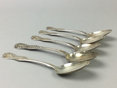 Lot 246 - A SET OF FOUR SILVER TEASPOONS AND ANOTHER SPOON