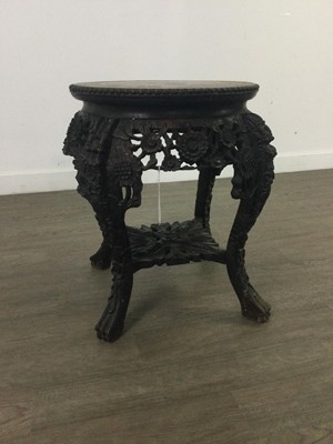 Lot 1079 - A CHINESE MARBLE TOPPED PLANT TABLE