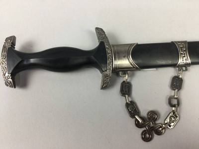 Lot 292 - A LOT OF THREE REPRODUCTION DAGGERS