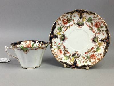 Lot 423 - A DUTCHESS CHINA PART TEA SERVICE AND OTHER TEA WARE