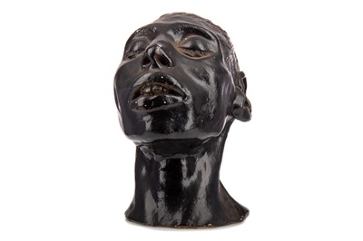 Lot 4 - A LATE 19TH/EARLY 20TH CENTURY COMPOSITION MICROCEPHALIC BUST