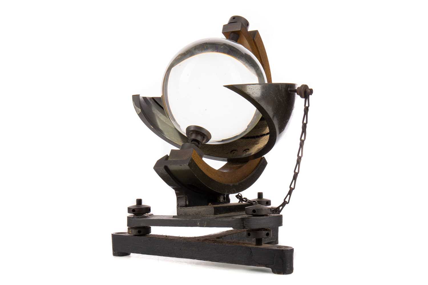 Lot 598 - AN EARLY 20TH CENTURY HELIOGRAPH/SUNSHINE RECORDER BY CASELLA OF LONDON