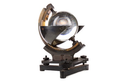 Lot 598 - AN EARLY 20TH CENTURY HELIOGRAPH/SUNSHINE RECORDER BY CASELLA OF LONDON
