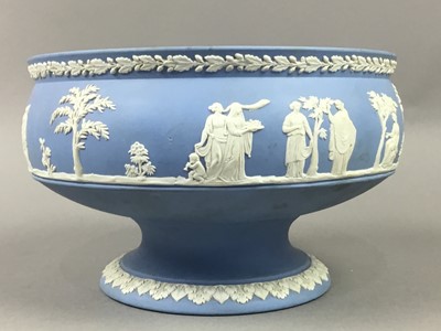 Lot 258 - A WEDGWOOD BLUE JASPER WARE FRUIT BOWL AND OTHERS