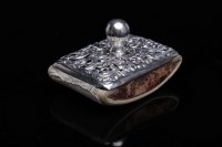 Lot 609 - EDWARDIAN SILVER MOUNTED DESK INK BLOTTER with...