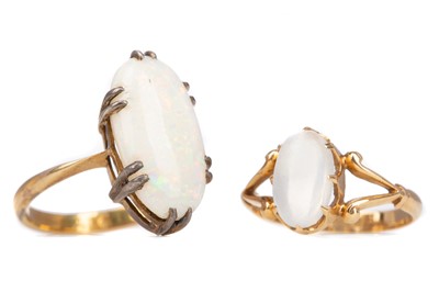 Lot 677 - AN OPAL RING AND A MOONSTONE RING